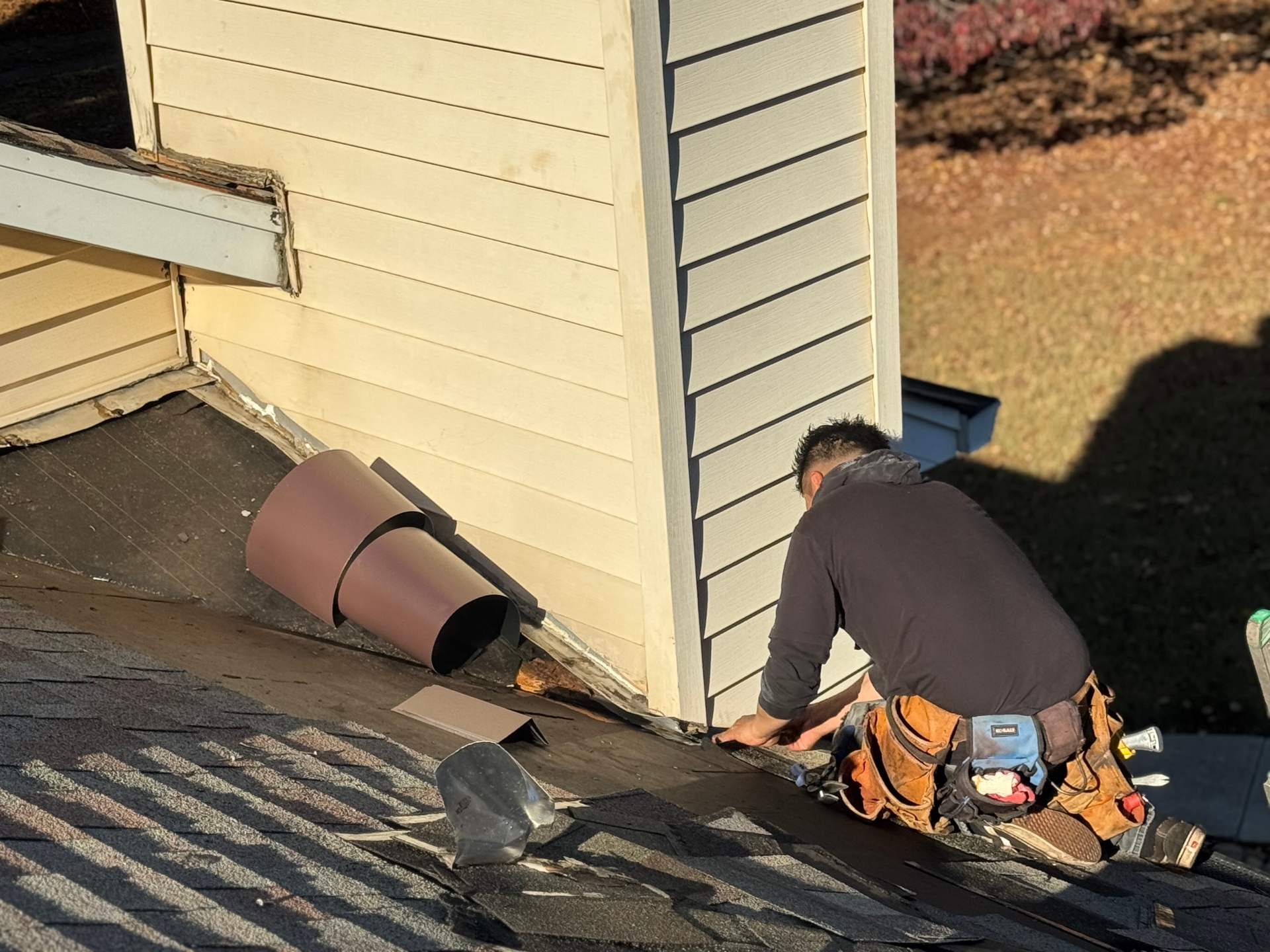 Atlanta roof repair work on a valley and shingle replacement — Snapper Roofing